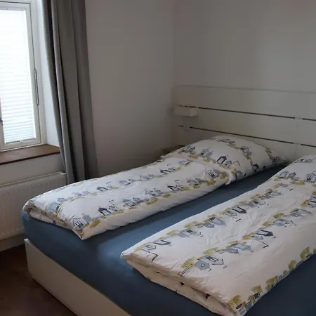 Apartment Altes Bahnhofsvorsteherhaus Unten *